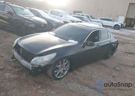 2012 Infiniti G37 Journey z USA, uszkodzony, nr VIN JN1CV6AP7CM627596